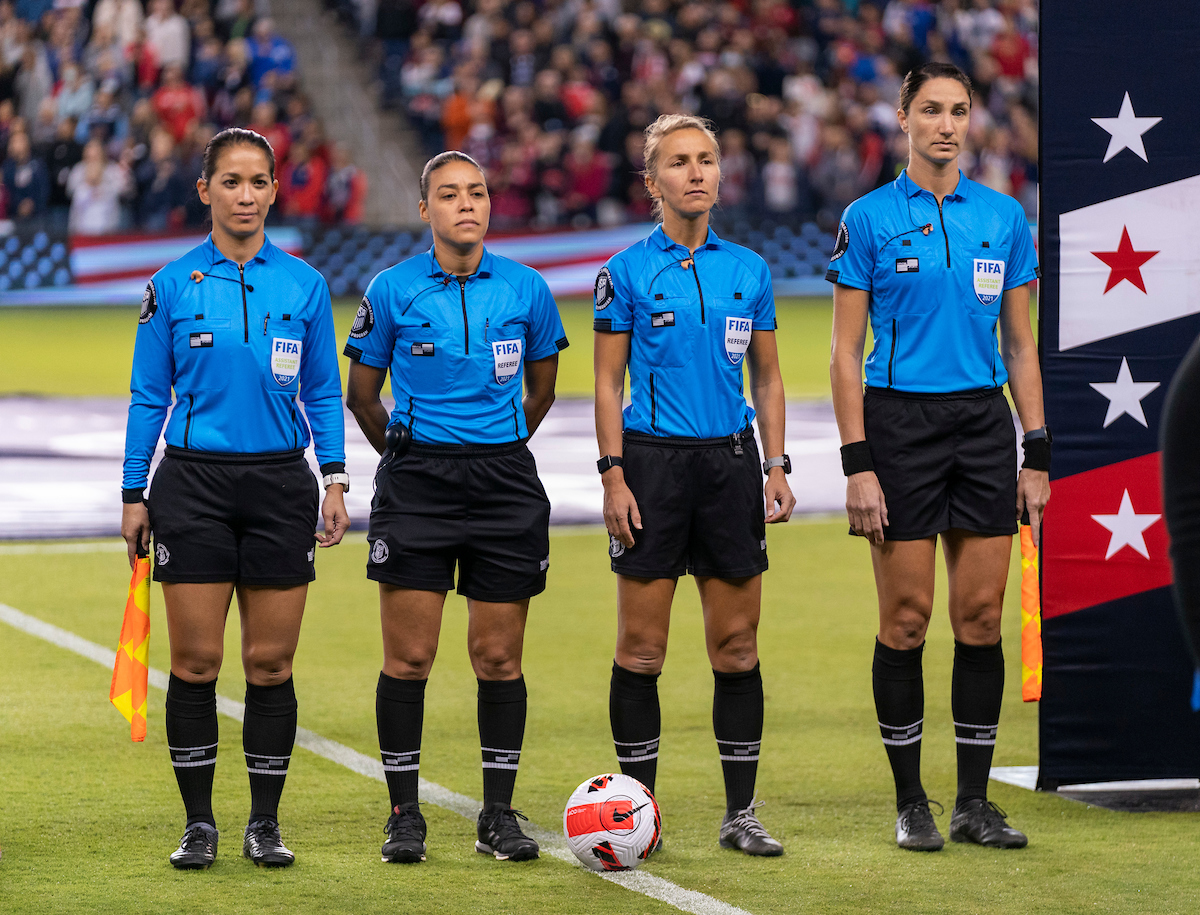 Photo of Cinco árbitros de fútbol de EE. UU. seleccionados para la Copa del Mundo de 2022