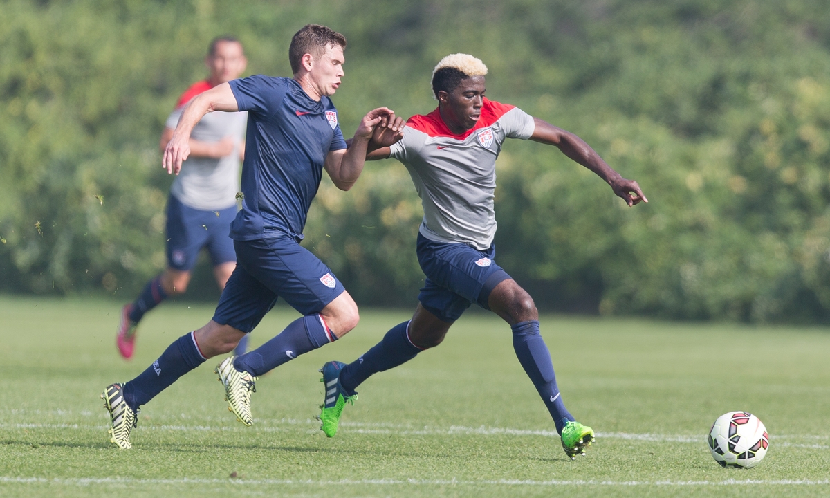 Wil Trapp and Gyasi Zardes